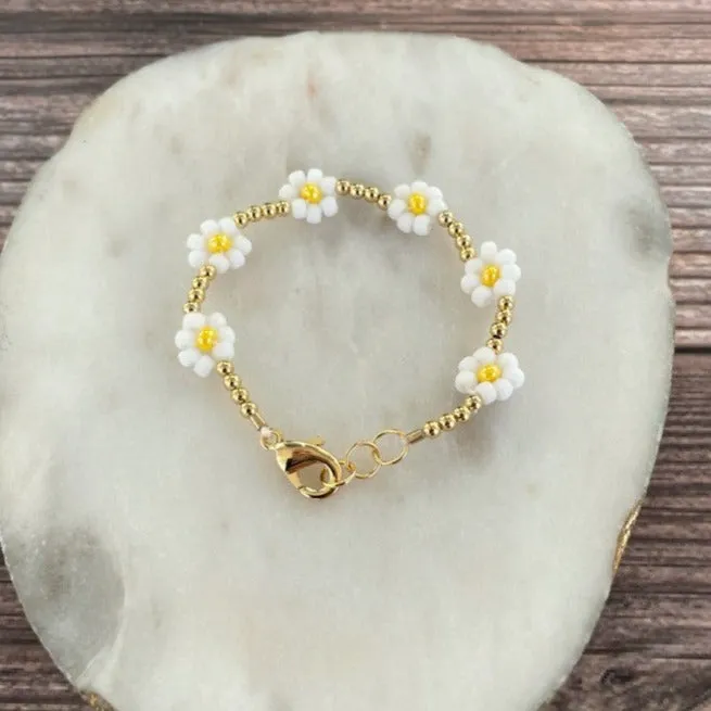 14K Gold Filled Floral Bracelet - Daisy