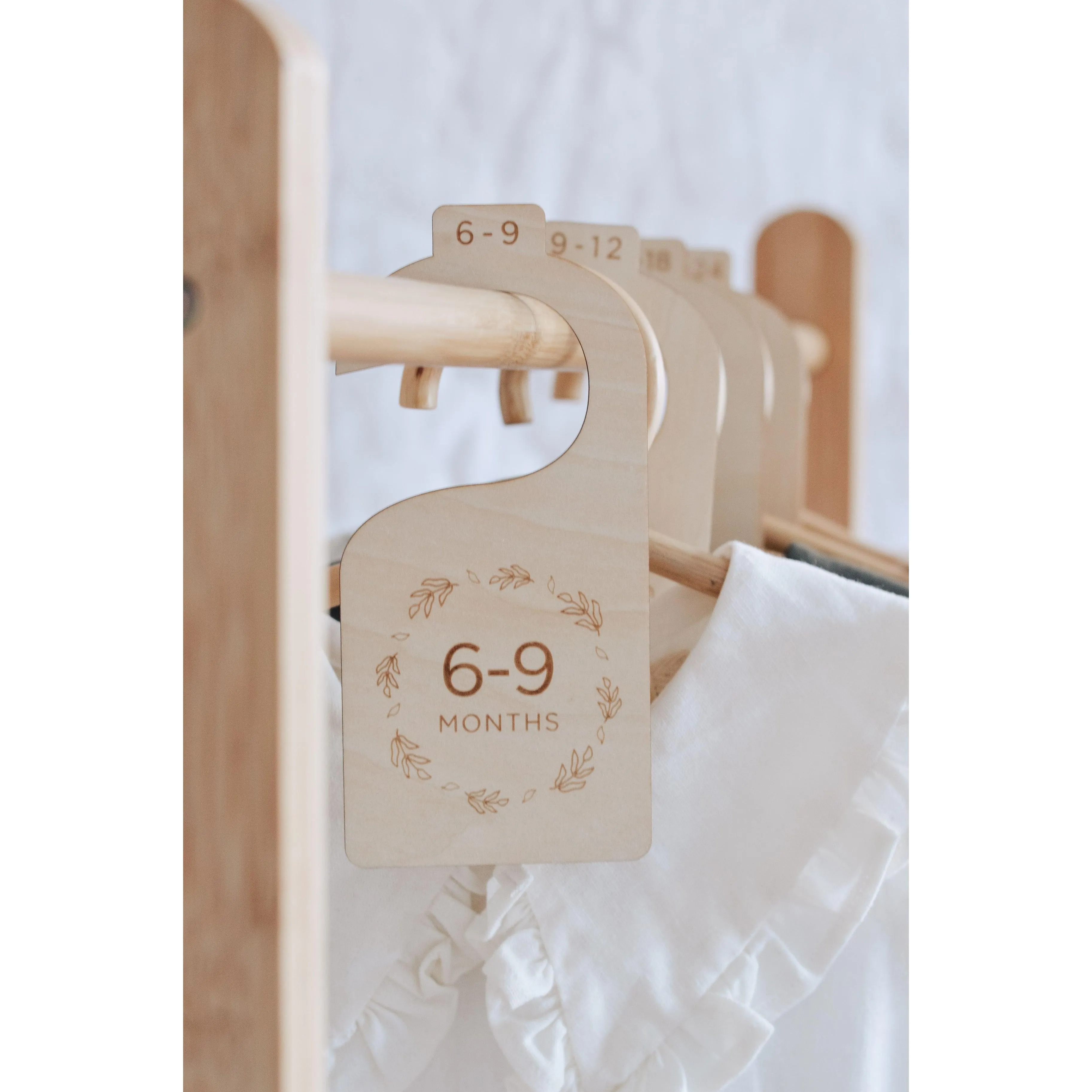 Wooden Baby Hanging Closet Dividers